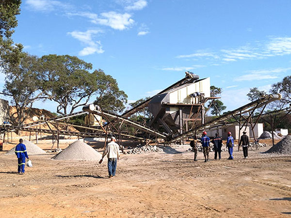 碎石機(jī)械設(shè)備一套多少錢(qián)？