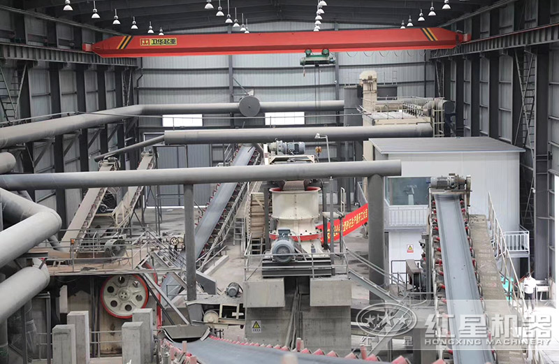 1060破碎機搭配圓錐破，日產(chǎn)量在3200噸左右