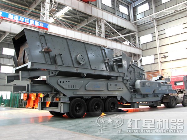 時(shí)產(chǎn)500噸青石移動(dòng)破碎機(jī) 時(shí)產(chǎn)500噸青石移動(dòng)破碎機(jī)