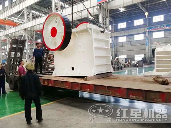 顎式破石機裝車圖 顎式破石機裝車圖
