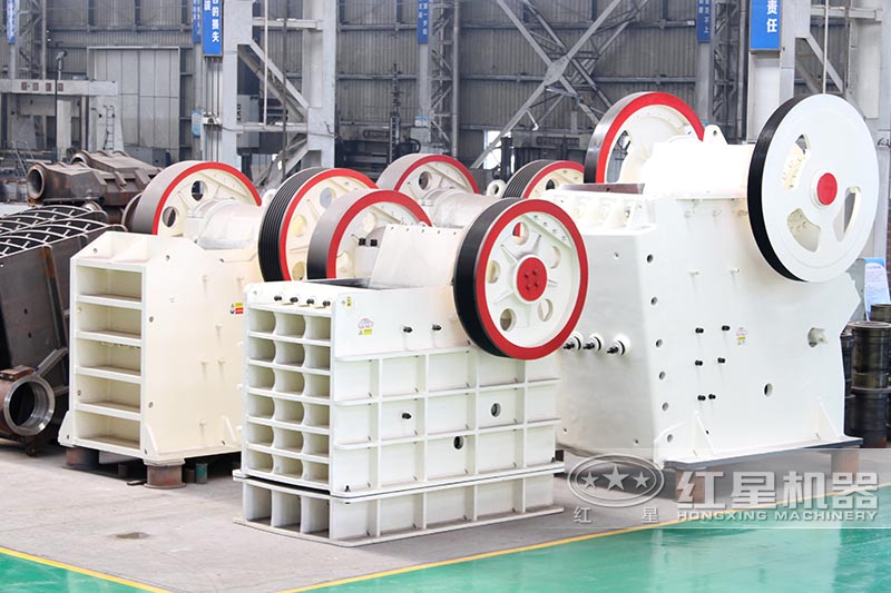 顎式破碎機(jī)型號多樣，現(xiàn)貨