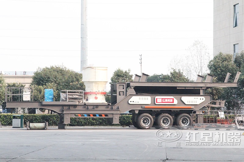 圓錐破移動(dòng)石料破碎機(jī)，耐磨件壽命延長(zhǎng)2-3倍